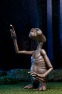 E.T. the Extra-Terrestrial akčná figúrka Ultimate E.T. 11 cm
